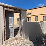 Oia's Heritage Captain Mansion Ия