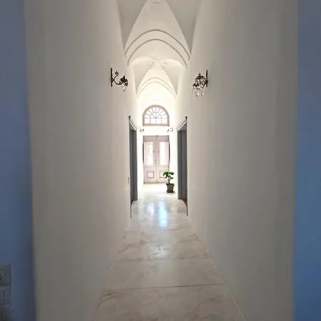 Villa Oia's Heritage Captain Mansion