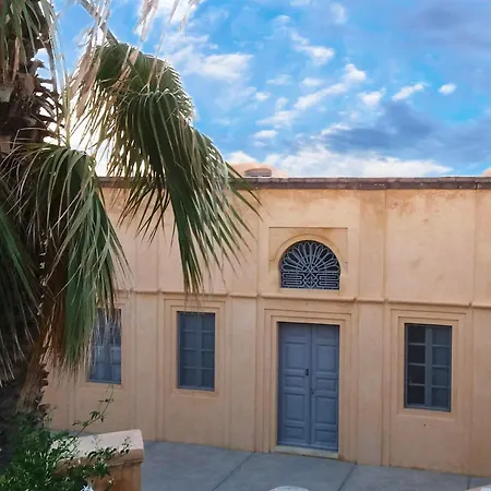 Villa Oia's Heritage Captain Mansion